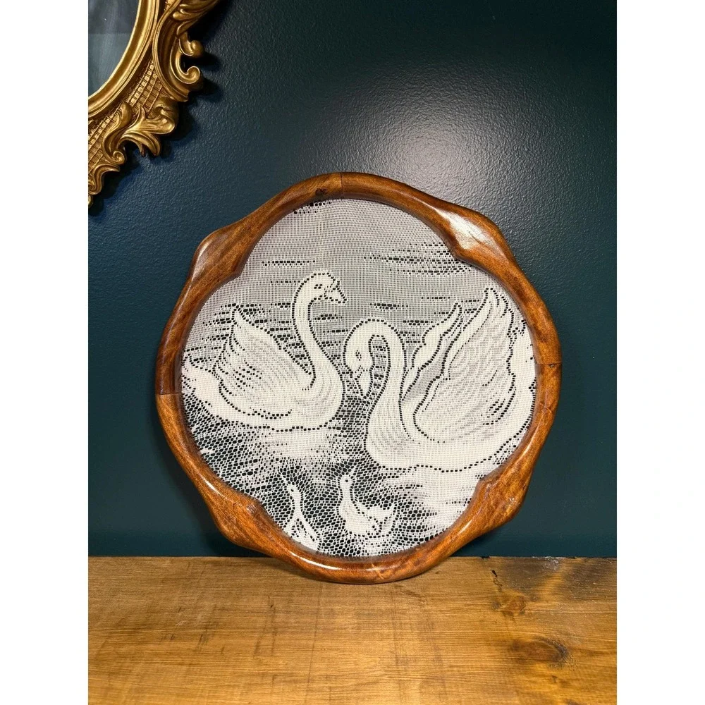 Vintage Swan Lace Wall Hanging - Picture 14 of 17